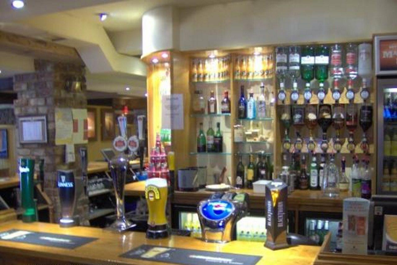 Premier Inn Уолсал Екстериор снимка