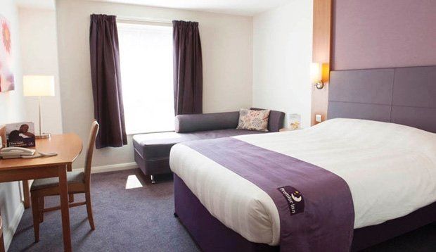 Premier Inn Уолсал Екстериор снимка